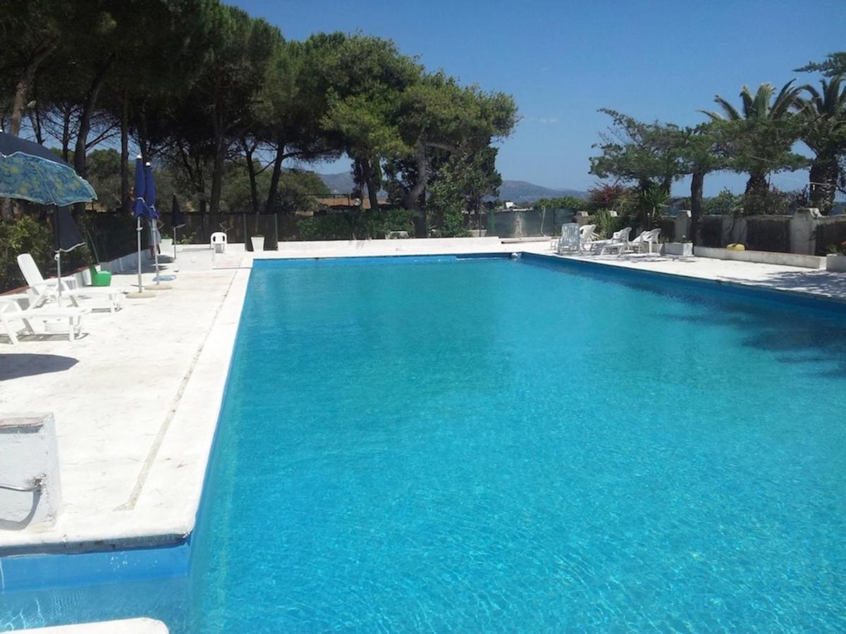 Deliziosa Villa 150 Metri Dal Mare 콰르투 산텔레나 외부 사진